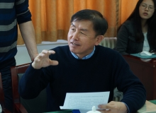 金泰成：文學傳播方式應該大眾化后媒體時代的困境來自兩個方面，一方面是新媒體的壟斷，另一方面是舊媒體運用系統的固著化。[詳細]