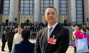 全國政協委員、中國東方演藝集團藝術總監、北京舞協副主席沈晨