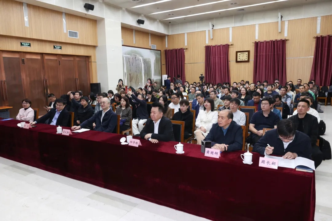 “春天一堂課”活動(dòng)現(xiàn)場(chǎng)