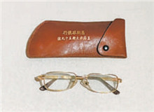 黃河咆哮 發(fā)出民族最強(qiáng)音　　這段高亢遼闊的旋律，是《黃河大合唱》第七樂章《保衛(wèi)黃河》中的一段。[詳細(xì)]