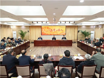 文學薪火傳 家人情永續